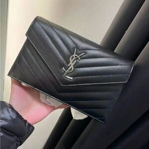 Design Black Quilted Leather Clutch with chain